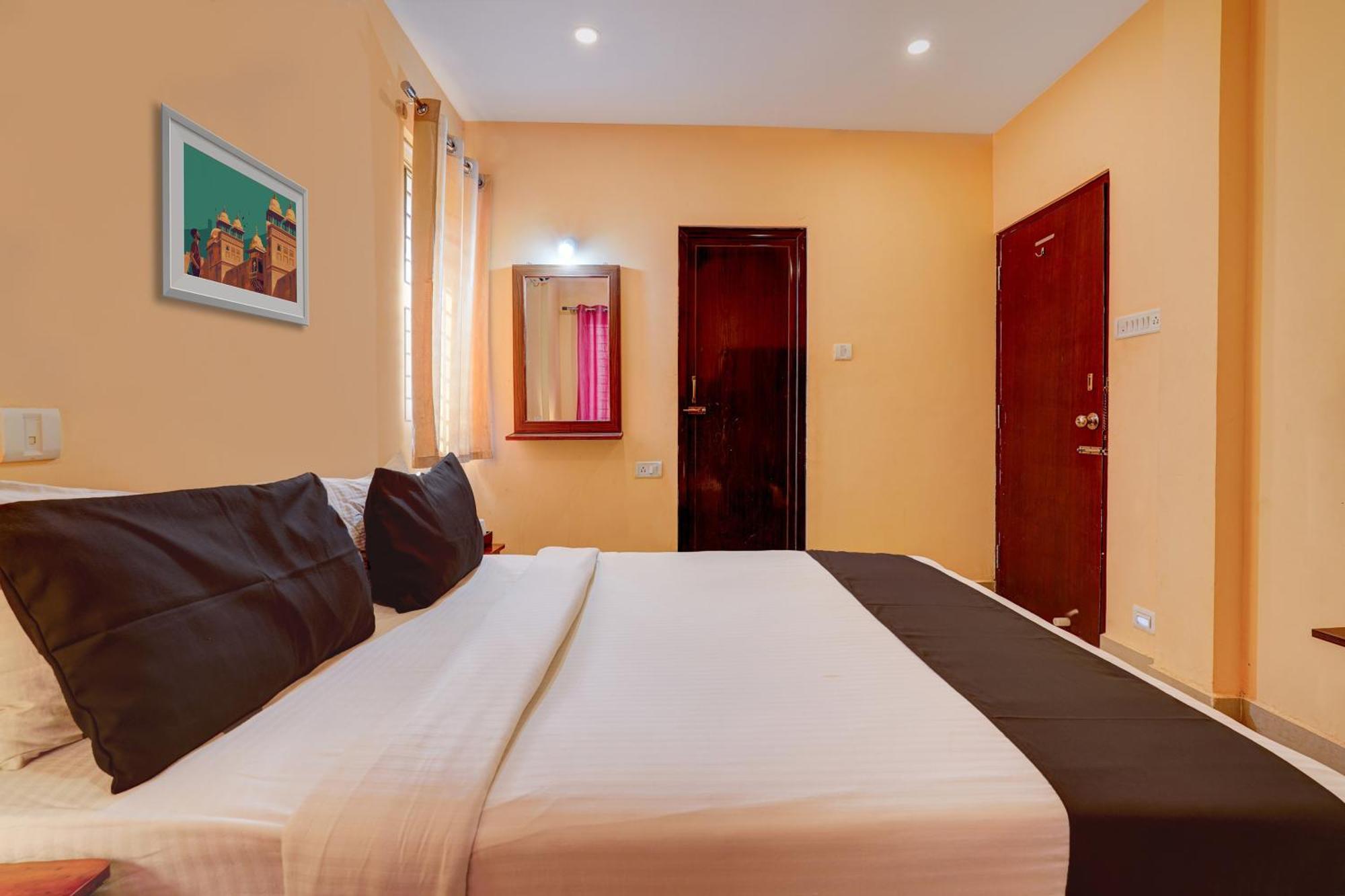 Hotel O Paradise Inn Bangalore Buitenkant foto